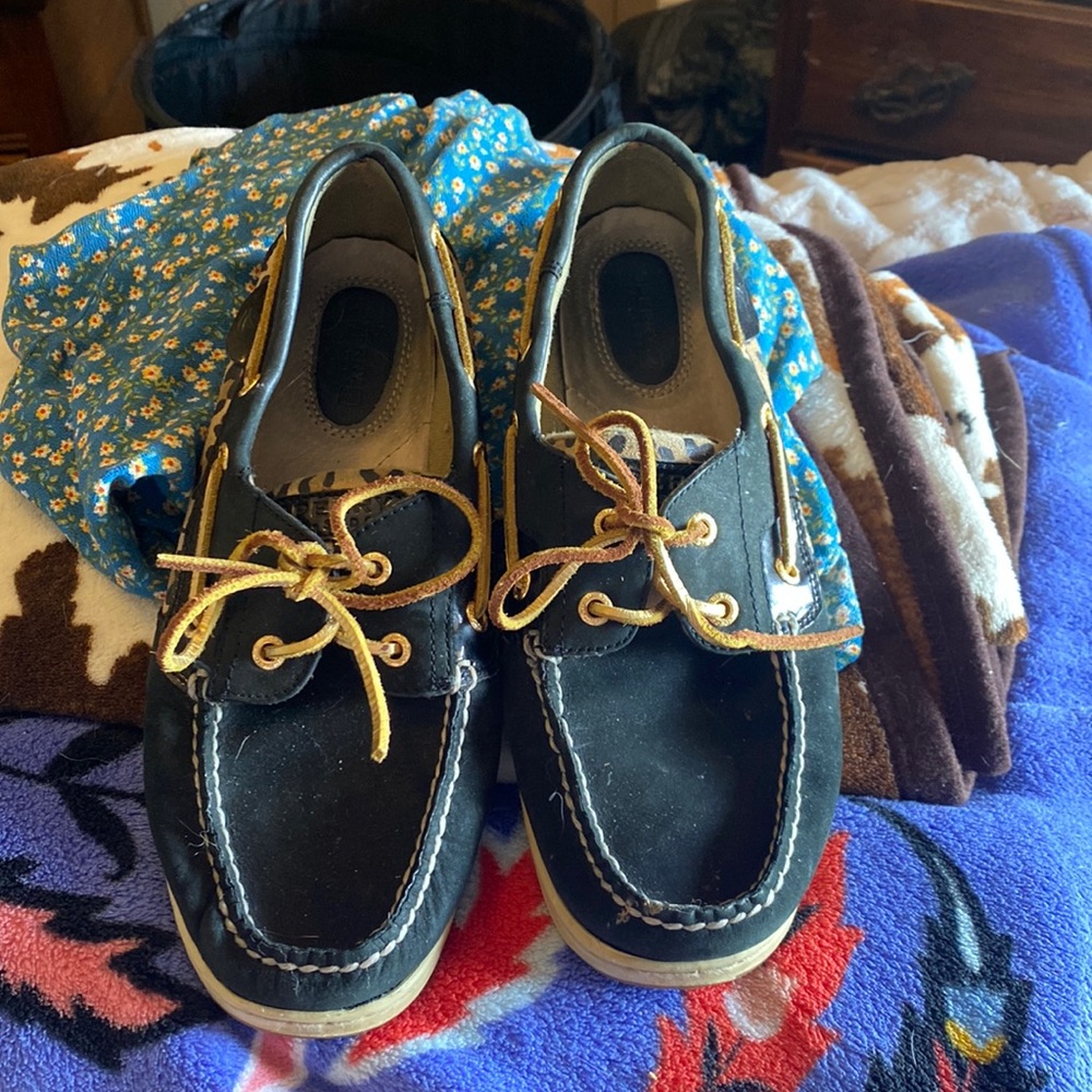 Black and Leopard print sperry